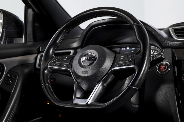 Nissan QASHQAI 1.3 DIG-T Tekna + 140 PK | Pano | Adapt. Cruise | Stoel-+Voorruitverw. | PDC | 360 Camera | NAV + App. Connect | ECC | Bose | LM 19" | Nissan QASHQAI 1.3 DIG-T Tekna + 140 PK | Pano | Adapt. Cruise | Stoel-+Voorruitverw. | PDC | 360 Camera | NAV + App. Connect | ECC | Bose | LM 19" |