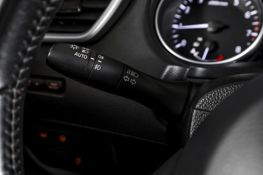 Nissan QASHQAI 1.3 DIG-T Tekna + 140 PK | Pano | Adapt. Cruise | Stoel-+Voorruitverw. | PDC | 360 Camera | NAV + App. Connect | ECC | Bose | LM 19" | Nissan QASHQAI 1.3 DIG-T Tekna + 140 PK | Pano | Adapt. Cruise | Stoel-+Voorruitverw. | PDC | 360 Camera | NAV + App. Connect | ECC | Bose | LM 19" |