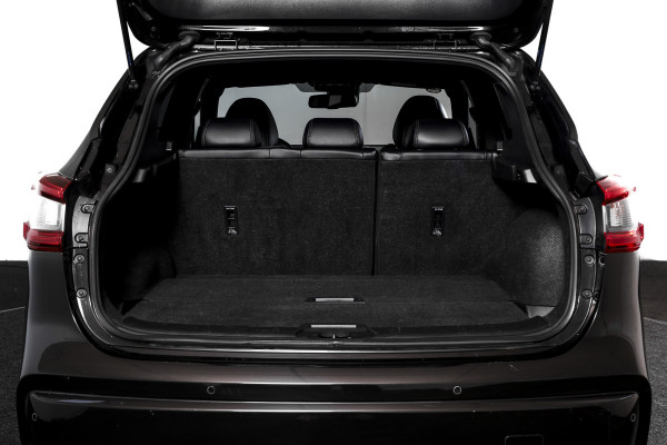 Nissan QASHQAI 1.3 DIG-T Tekna + 140 PK | Pano | Adapt. Cruise | Stoel-+Voorruitverw. | PDC | 360 Camera | NAV + App. Connect | ECC | Bose | LM 19" | Nissan QASHQAI 1.3 DIG-T Tekna + 140 PK | Pano | Adapt. Cruise | Stoel-+Voorruitverw. | PDC | 360 Camera | NAV + App. Connect | ECC | Bose | LM 19" |