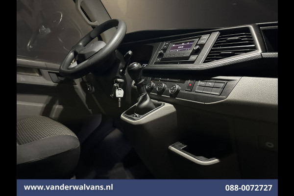Volkswagen Transporter 2.0 TDI L1H1 Euro6 Airco | Camera | Cruisecontrol | Trekhaak | Sidebars Parkeersensoren