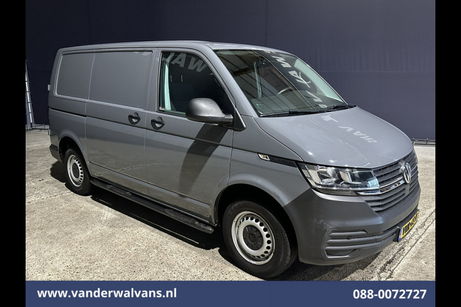Volkswagen Transporter 2.0 TDI L1H1 Euro6 Airco | Camera | Cruisecontrol | Trekhaak | Sidebars Parkeersensoren