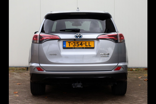 Toyota RAV4 2.5 Hybrid AWD Black Editon | El. Achterklep | LED | Trekhaak Toyota RAV4 2.5 Hybrid AWD Black Editon | El. Achterklep | LED | Trekhaak