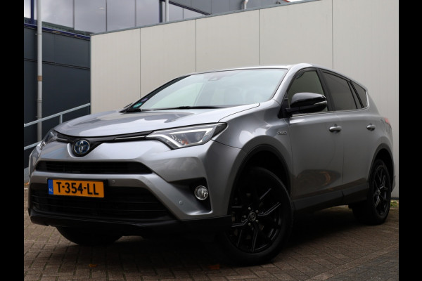 Toyota RAV4 2.5 Hybrid AWD Black Editon | El. Achterklep | LED | Trekhaak Toyota RAV4 2.5 Hybrid AWD Black Editon | El. Achterklep | LED | Trekhaak
