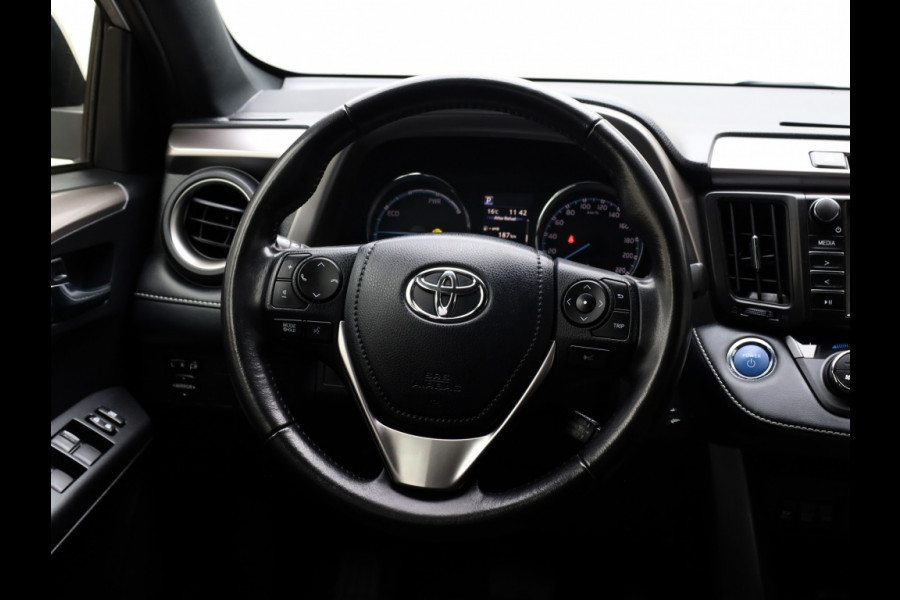 Toyota RAV4 2.5 Hybrid AWD Black Editon | El. Achterklep | LED | Trekhaak Toyota RAV4 2.5 Hybrid AWD Black Editon | El. Achterklep | LED | Trekhaak