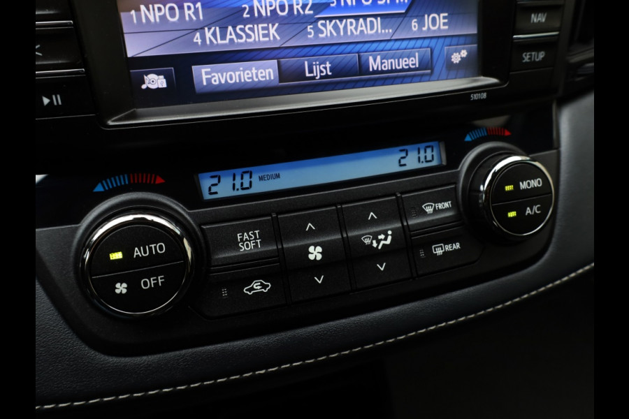 Toyota RAV4 2.5 Hybrid AWD Black Editon | El. Achterklep | LED | Trekhaak Toyota RAV4 2.5 Hybrid AWD Black Editon | El. Achterklep | LED | Trekhaak