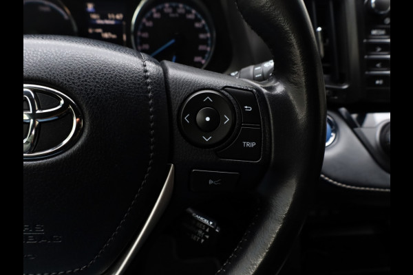 Toyota RAV4 2.5 Hybrid AWD Black Editon | El. Achterklep | LED | Trekhaak Toyota RAV4 2.5 Hybrid AWD Black Editon | El. Achterklep | LED | Trekhaak