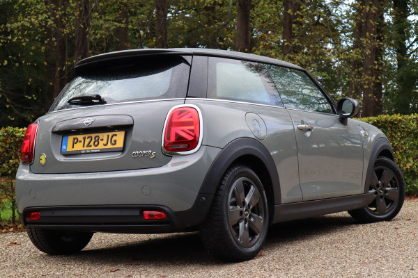 MINI Mini Electric Charged 33 kWh | 97% SOH | Camera | Harman Kardon | Head-up | Navi | Carplay |
