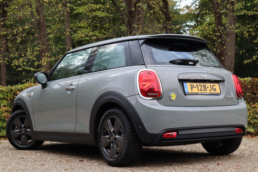 MINI Mini Electric Charged 33 kWh | 97% SOH | Camera | Harman Kardon | Head-up | Navi | Carplay |