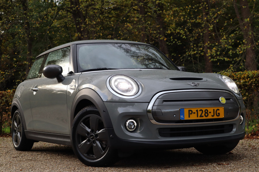 MINI Mini Electric Charged 33 kWh | 97% SOH | Camera | Harman Kardon | Head-up | Navi | Carplay |