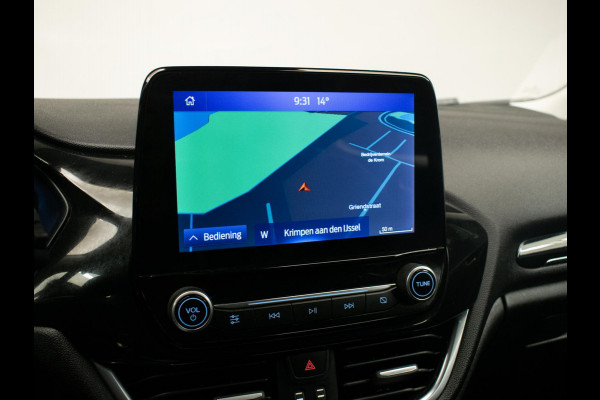 Ford Fiesta 1.1 Sport (APPLE CARPLAY,NAVI,CRUISE,LED,BLACK&WHITE EDITION,ELEKTRISCH PAKKET,SPORTSTOELEN,NETTE STAAT) Ford Fiesta 1.1 Sport (APPLE CARPLAY,NAVI,CRUISE,LED,BLACK&WHITE EDITION,ELEKTRISCH PAKKET,SPORTSTOELEN,NETTE STAAT)