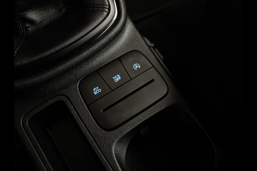 Ford Fiesta 1.1 Sport (APPLE CARPLAY,NAVI,CRUISE,LED,BLACK&WHITE EDITION,ELEKTRISCH PAKKET,SPORTSTOELEN,NETTE STAAT) Ford Fiesta 1.1 Sport (APPLE CARPLAY,NAVI,CRUISE,LED,BLACK&WHITE EDITION,ELEKTRISCH PAKKET,SPORTSTOELEN,NETTE STAAT)