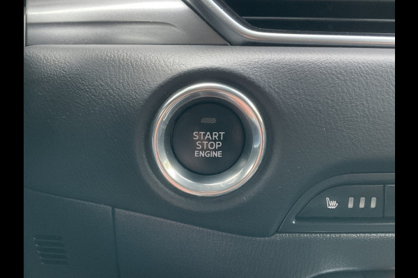 Mazda CX-5 2.0 SkyActiv-G 165 Luxury Trekhaak HUD Leer Stoel/Stuurverw Led Nav/Cruise 79702KM! Mazda CX-5 2.0 SkyActiv-G 165 Luxury Trekhaak HUD Leer Stoel/Stuurverw Led Nav/Cruise 79702KM!