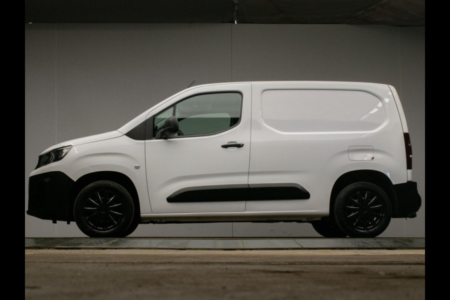 Peugeot Partner 1.5 BlueHDI Premium Sport (CLIMATE,BLUETOOTH,PDC,SCHUIFDEUR,DAB,LED,SPORTSTOELEN,TREKHAAK,NIEUWE APK,NETTE STAAT)