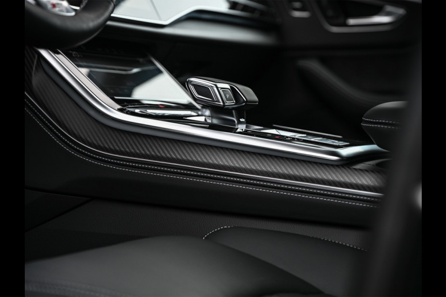 Audi Q7 60 TFSI e QUATTRO PRO LINE S COMPETITION | S-SEATS | B&O SOUND | KEYLESS | VIRTUAL COCKPIT | HEAD-UP | ALCANTARA | STOELMASSAGE Audi Q7 60 TFSI e QUATTRO PRO LINE S COMPETITION | S-SEATS | B&O SOUND | KEYLESS | VIRTUAL COCKPIT | HEAD-UP | ALCANTARA | STOELMASSAGE