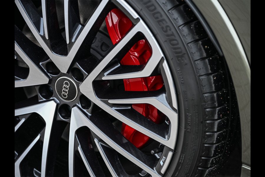 Audi Q7 60 TFSI e QUATTRO PRO LINE S COMPETITION | S-SEATS | B&O SOUND | KEYLESS | VIRTUAL COCKPIT | HEAD-UP | ALCANTARA | STOELMASSAGE Audi Q7 60 TFSI e QUATTRO PRO LINE S COMPETITION | S-SEATS | B&O SOUND | KEYLESS | VIRTUAL COCKPIT | HEAD-UP | ALCANTARA | STOELMASSAGE