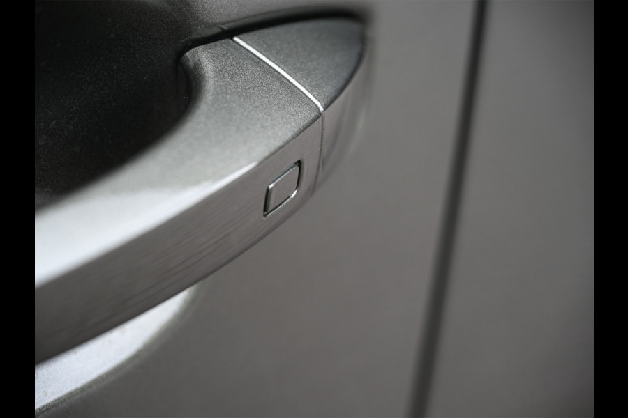 Audi Q7 60 TFSI e QUATTRO PRO LINE S COMPETITION | S-SEATS | B&O SOUND | KEYLESS | VIRTUAL COCKPIT | HEAD-UP | ALCANTARA | STOELMASSAGE Audi Q7 60 TFSI e QUATTRO PRO LINE S COMPETITION | S-SEATS | B&O SOUND | KEYLESS | VIRTUAL COCKPIT | HEAD-UP | ALCANTARA | STOELMASSAGE