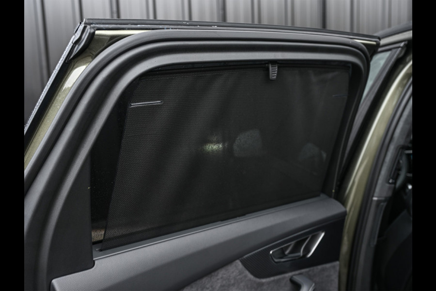 Audi Q7 60 TFSI e QUATTRO PRO LINE S COMPETITION | S-SEATS | B&O SOUND | KEYLESS | VIRTUAL COCKPIT | HEAD-UP | ALCANTARA | STOELMASSAGE Audi Q7 60 TFSI e QUATTRO PRO LINE S COMPETITION | S-SEATS | B&O SOUND | KEYLESS | VIRTUAL COCKPIT | HEAD-UP | ALCANTARA | STOELMASSAGE