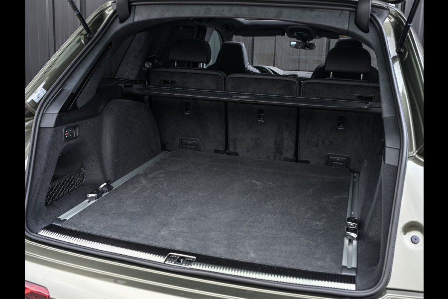 Audi Q7 60 TFSI e QUATTRO PRO LINE S COMPETITION | S-SEATS | B&O SOUND | KEYLESS | VIRTUAL COCKPIT | HEAD-UP | ALCANTARA | STOELMASSAGE Audi Q7 60 TFSI e QUATTRO PRO LINE S COMPETITION | S-SEATS | B&O SOUND | KEYLESS | VIRTUAL COCKPIT | HEAD-UP | ALCANTARA | STOELMASSAGE