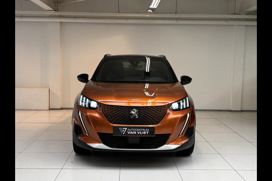 Peugeot e-2008 EV GT 50 kWh Panoramadak | Stoelverwarming | Navigatie | Android auto / Apple carplay