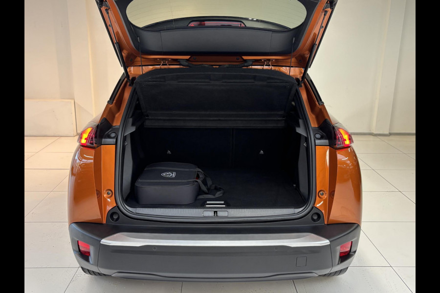 Peugeot e-2008 EV GT 50 kWh Panoramadak | Stoelverwarming | Navigatie | Android auto / Apple carplay