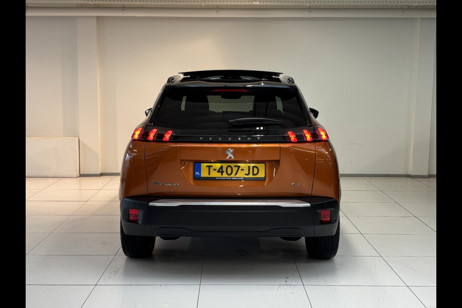 Peugeot e-2008 EV GT 50 kWh Panoramadak | Stoelverwarming | Navigatie | Android auto / Apple carplay
