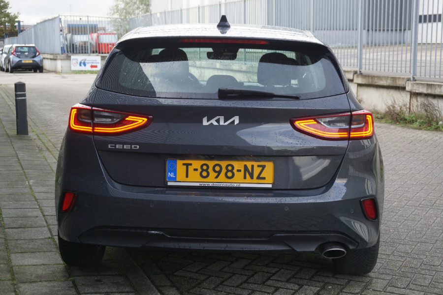 Kia Ceed 1.0 T-GDi 120PK DynamicLine/Geen Importauto/ All-Seasonbanden. Kia Ceed 1.0 T-GDi 120PK DynamicLine/Geen Importauto/ All-Seasonbanden.