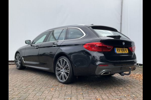 BMW 5 Serie 530D M-sport 6-Cilinder Pano Trekhaak HUD 360cam Standkachel Sfeerverl NL-Auto VOL! BMW 5 Serie 530D M-sport 6-Cilinder Pano Trekhaak HUD 360cam Standkachel Sfeerverl NL-Auto VOL!
