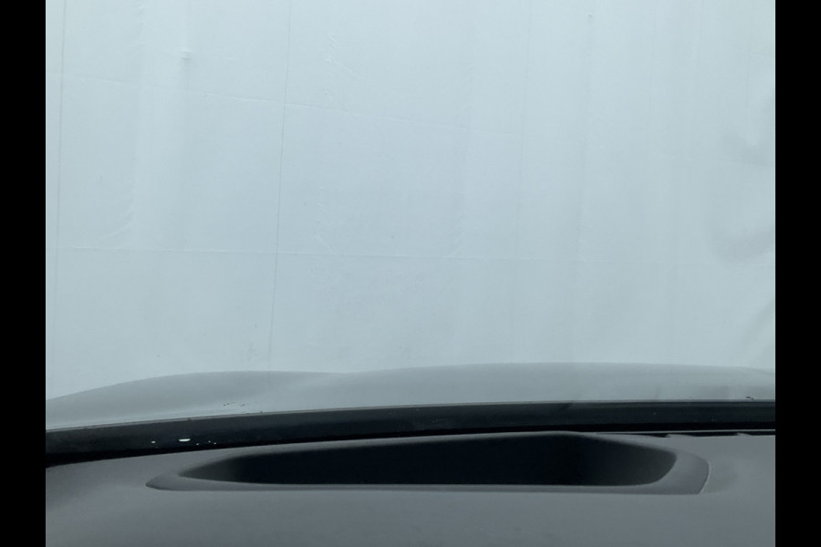 BMW 5 Serie 530D M-sport 6-Cilinder Pano Trekhaak HUD 360cam Standkachel Sfeerverl NL-Auto VOL! BMW 5 Serie 530D M-sport 6-Cilinder Pano Trekhaak HUD 360cam Standkachel Sfeerverl NL-Auto VOL!