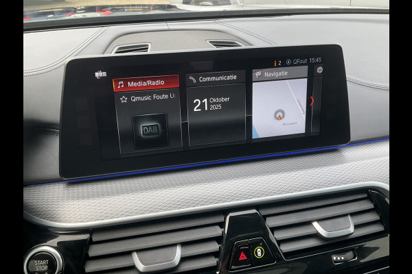 BMW 5 Serie 530D M-sport 6-Cilinder Pano Trekhaak HUD 360cam Standkachel Sfeerverl NL-Auto VOL! BMW 5 Serie 530D M-sport 6-Cilinder Pano Trekhaak HUD 360cam Standkachel Sfeerverl NL-Auto VOL!