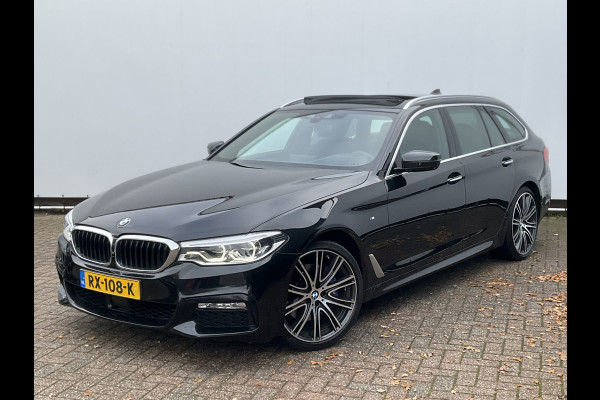 BMW 5 Serie 530D M-sport 6-Cilinder Pano Trekhaak HUD 360cam Standkachel Sfeerverl NL-Auto VOL! BMW 5 Serie 530D M-sport 6-Cilinder Pano Trekhaak HUD 360cam Standkachel Sfeerverl NL-Auto VOL!