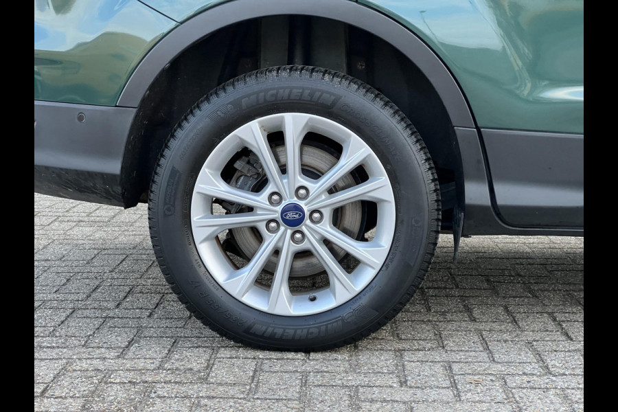 Ford Kuga 1.5 EcoBoost Titanium 150pk | Trekhaak | 2.000kg trekgewicht | Winterpack