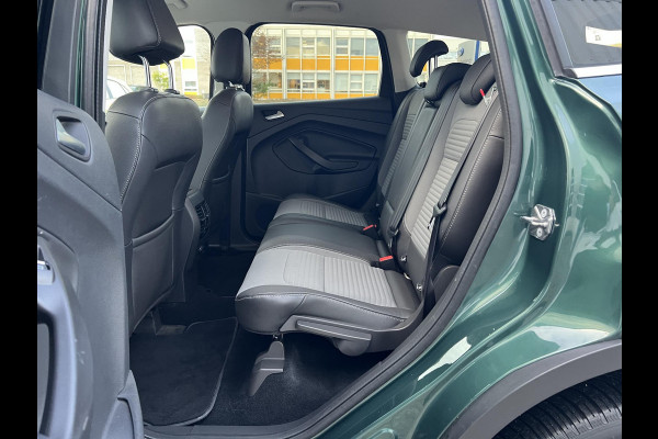 Ford Kuga 1.5 EcoBoost Titanium 150pk | Trekhaak | 2.000kg trekgewicht | Winterpack