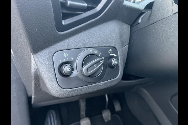 Ford Kuga 1.5 EcoBoost Titanium 150pk | Trekhaak | 2.000kg trekgewicht | Winterpack