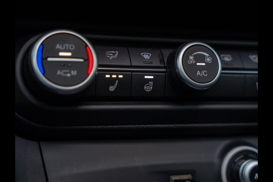 Alfa Romeo Stelvio 2.9 V6 AWD Quadrifoglio 510PK / Pano / Carbon / H&K / Memory Alfa Romeo Stelvio 2.9 V6 AWD Quadrifoglio 510PK / Pano / Carbon / H&K / Memory