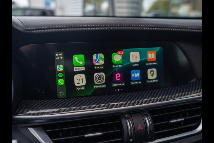 Alfa Romeo Stelvio 2.9 V6 AWD Quadrifoglio 510PK / Pano / Carbon / H&K / Memory Alfa Romeo Stelvio 2.9 V6 AWD Quadrifoglio 510PK / Pano / Carbon / H&K / Memory