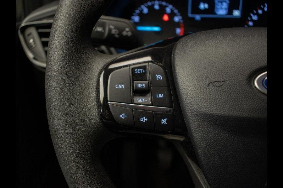 Ford Fiesta 1.1 Sport (APPLE CARPLAY,NAVI,LED,PDC,LANE ASSIST,DAB,BLUETOOTH,SPORTSTOELEN,LM VELGEN,NIEUWE APK,NETTE STAAT)