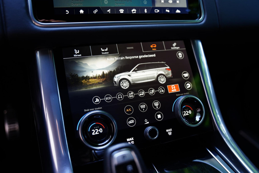 Land Rover Range Rover Sport P 575 SVR Land Rover Range Rover Sport P575 SVR Meridian Panoramadak Land Rover Range Rover Sport P 575 SVR Land Rover Range Rover Sport P575 SVR Meridian Panoramadak