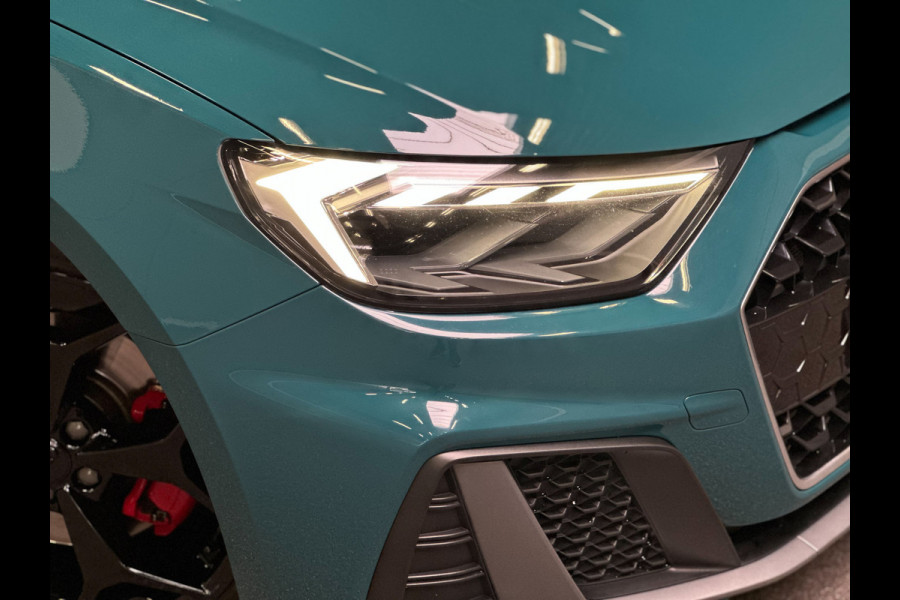 Audi A1 Sportback 40 TFSI 3x S-Line Keyless|B&o Sound|Sfeerlicht|Edition|200PK Audi A1 Sportback 40 TFSI 3x S-Line Keyless|B&o Sound|Sfeerlicht|Edition|200PK