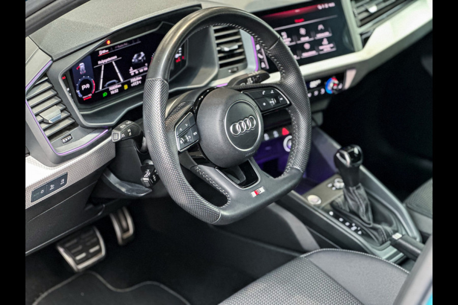 Audi A1 Sportback 40 TFSI 3x S-Line Keyless|B&o Sound|Sfeerlicht|Edition|200PK Audi A1 Sportback 40 TFSI 3x S-Line Keyless|B&o Sound|Sfeerlicht|Edition|200PK