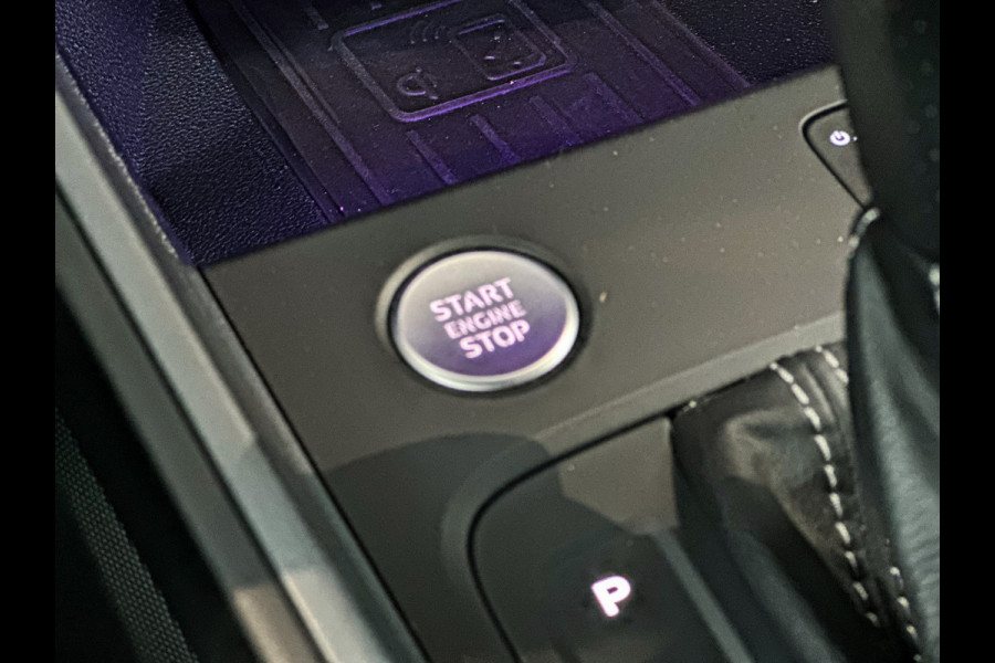 Audi A1 Sportback 40 TFSI 3x S-Line Keyless|B&o Sound|Sfeerlicht|Edition|200PK Audi A1 Sportback 40 TFSI 3x S-Line Keyless|B&o Sound|Sfeerlicht|Edition|200PK
