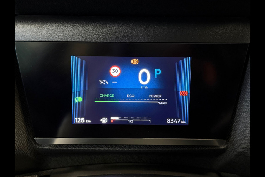 Citroën C4 1.2 PureTech YOU Exclusive AUTOMAAT LANE ASSIST CRUISE CONTROL APPPLE CARPLAY Citroën C4 1.2 PureTech YOU Exclusive AUTOMAAT LANE ASSIST CRUISE CONTROL APPPLE CARPLAY