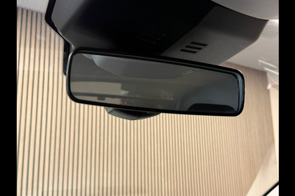 Citroën C4 1.2 PureTech YOU Exclusive AUTOMAAT LANE ASSIST CRUISE CONTROL APPPLE CARPLAY Citroën C4 1.2 PureTech YOU Exclusive AUTOMAAT LANE ASSIST CRUISE CONTROL APPPLE CARPLAY