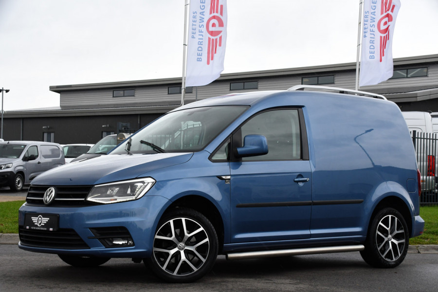 Volkswagen Caddy 2.0 TDI L1H1 Highline 70 years Edition Adaptieve Cruise, LED, 150pk, Carplay, Navi, Leder, Trekhaak, Automaat, Uniek!