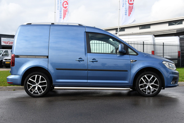 Volkswagen Caddy 2.0 TDI L1H1 Highline 70 years Edition Adaptieve Cruise, LED, 150pk, Carplay, Navi, Leder, Trekhaak, Automaat, Uniek!