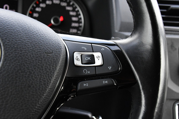 Volkswagen Caddy 2.0 TDI L1H1 Highline 70 years Edition Adaptieve Cruise, LED, 150pk, Carplay, Navi, Leder, Trekhaak, Automaat, Uniek!