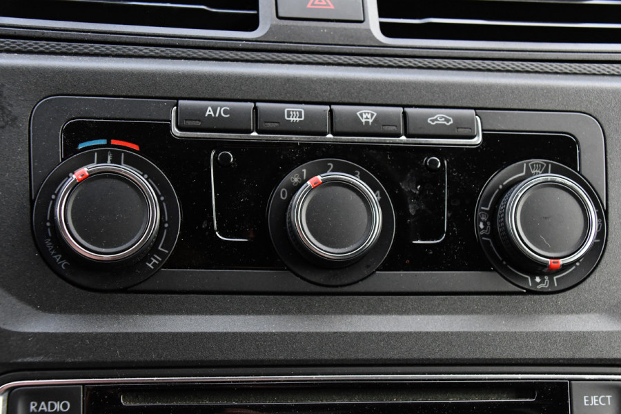 Volkswagen Caddy 2.0 TDI L1H1 Highline 70 years Edition Adaptieve Cruise, LED, 150pk, Carplay, Navi, Leder, Trekhaak, Automaat, Uniek!