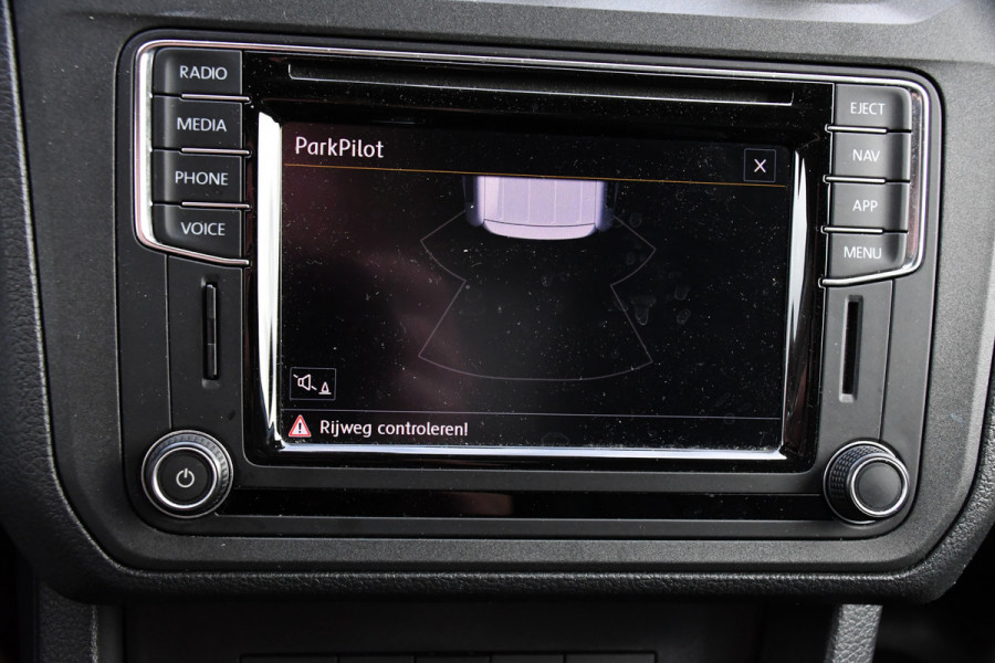 Volkswagen Caddy 2.0 TDI L1H1 Highline 70 years Edition Adaptieve Cruise, LED, 150pk, Carplay, Navi, Leder, Trekhaak, Automaat, Uniek!