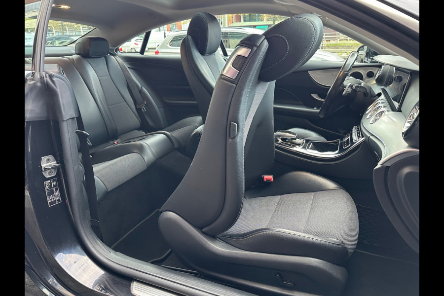 Mercedes-Benz E-Klasse Coupé 200 Aut Leer Navi Camera Pano Mercedes-Benz E-Klasse Coupé 200 Aut Leer Navi Camera Pano