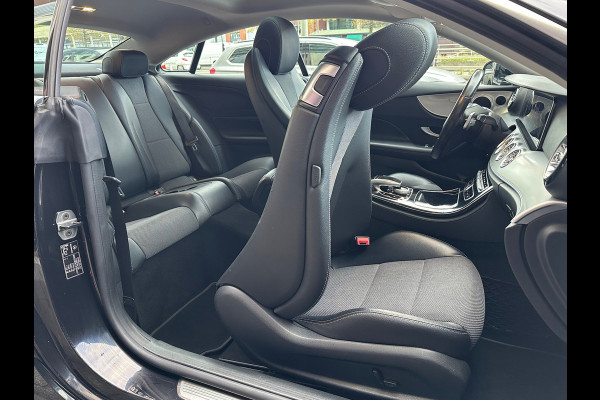 Mercedes-Benz E-Klasse Coupé 200 Aut Leer Navi Camera Pano Mercedes-Benz E-Klasse Coupé 200 Aut Leer Navi Camera Pano