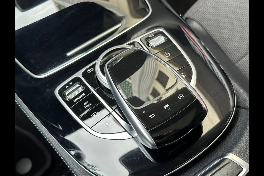 Mercedes-Benz E-Klasse Coupé 200 Aut Leer Navi Camera Pano Mercedes-Benz E-Klasse Coupé 200 Aut Leer Navi Camera Pano